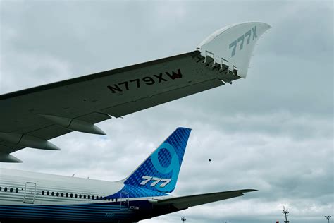 boeing 777 thrust link|Boeing halts 777.
